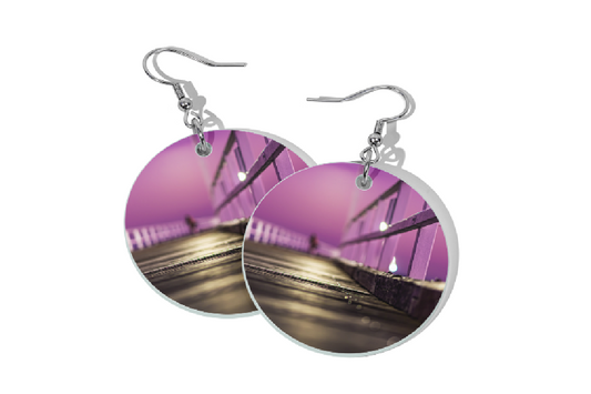 MAGENTA PIER ROUND EARRINGS