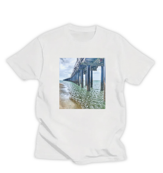 PIER IN WINTRY GREEN 2, UNISEX T-SHIRT
