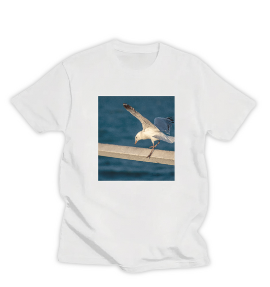 BIRD ON RAIL, UNISEX T-SHIRT