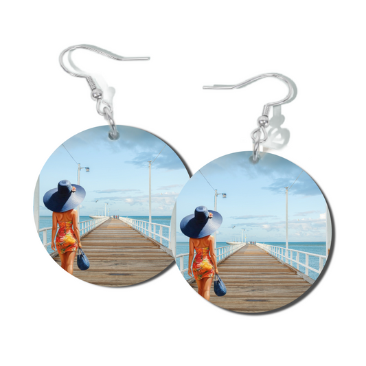 LADY ON PIER, ROUND EARRINGS